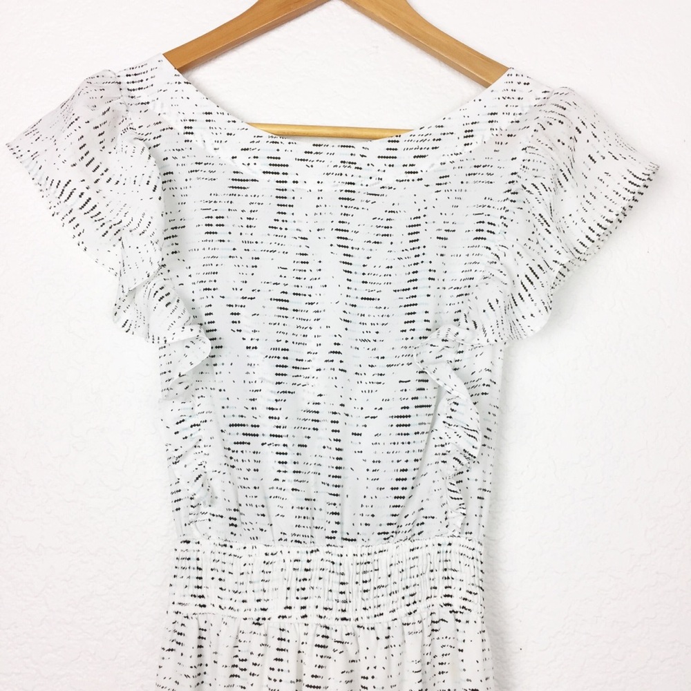 BCBGeneration Dress Sleeveless medium white Ruffle Dress - Picture 4 of 9